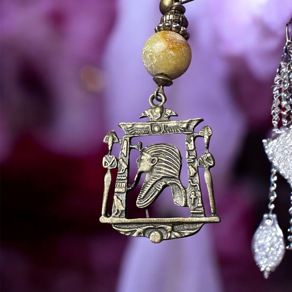 Antique Genuine Egyptian Obsidian “Pharaoh's Treasure“ Earrings - Picture 5 of 9